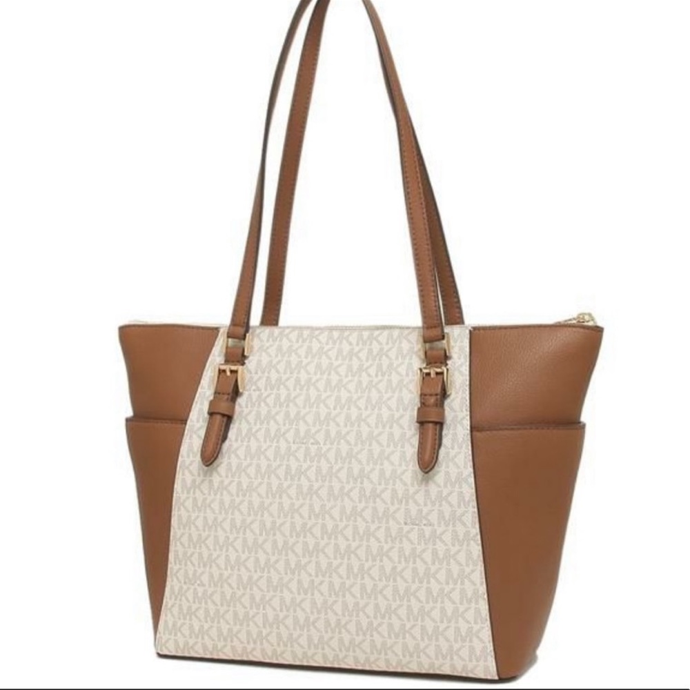 MICHAEL KORS CHARLOTTE LARGE TOP ZIP Vanilla Tote bag - Picture 2 of 16